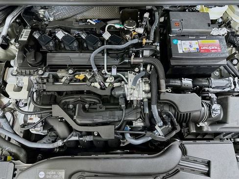 Certified 2025 Toyota Corolla LE image 28