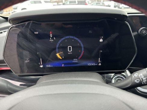 Used 2024 Chevrolet Trax RS w/ Driver Confidence Package image 28