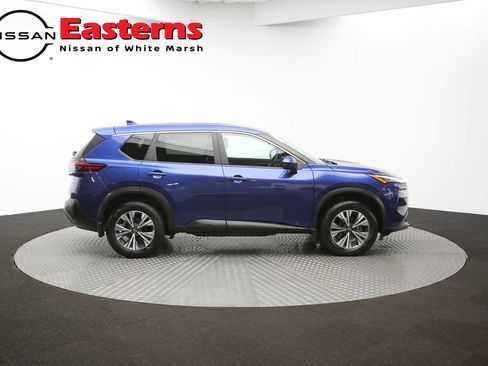 Used 2022 Nissan Rogue SV image 69