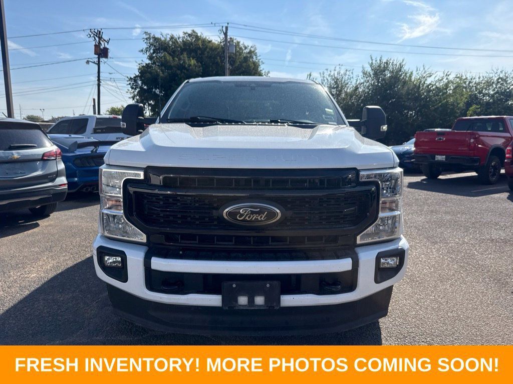 Used 2022 Ford F250 XLT w/ Black Appearance Package AWD/4WD image 7