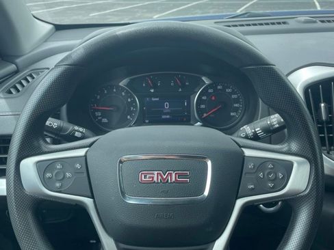 Used 2023 GMC Terrain SLE FWD image 9