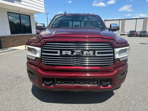 Used 2022 RAM 3500 Laramie AWD/4WD image 9