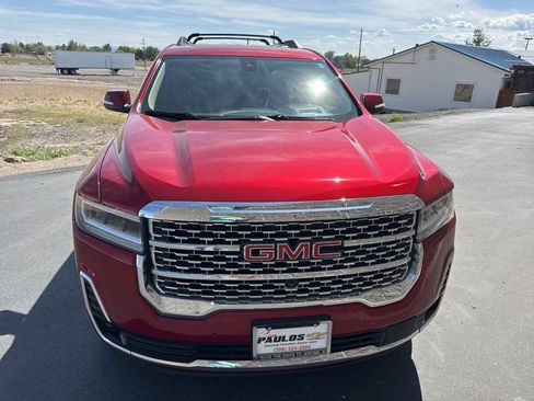 Used 2022 GMC Acadia Denali w/ Denali Ultimate Package AWD/4WD image 3