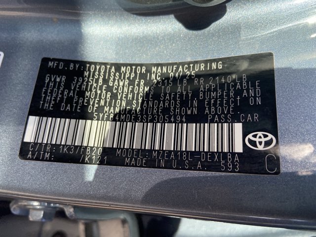 Used 2025 Toyota Corolla LE FWD image 37