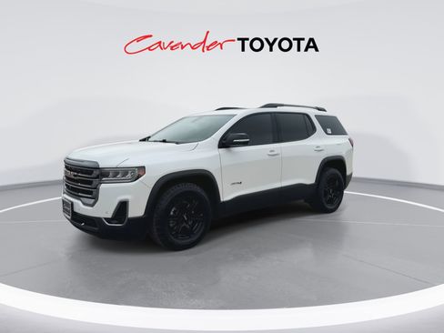 Used 2023 GMC Acadia AT4 w/ Technology Package AWD/4WD image 4