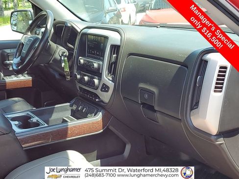 Used 2017 GMC Sierra 1500 SLT w/ SLT Premium Package AWD/4WD image 29