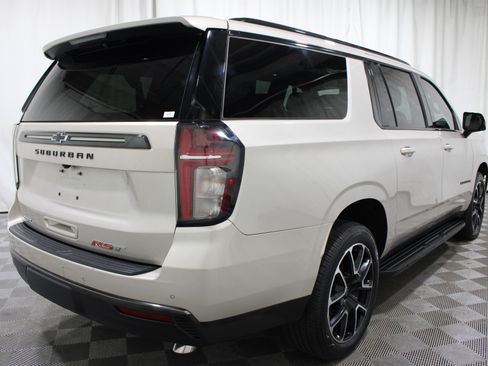 Used 2021 Chevrolet Suburban RST w/ Luxury Package AWD/4WD image 34