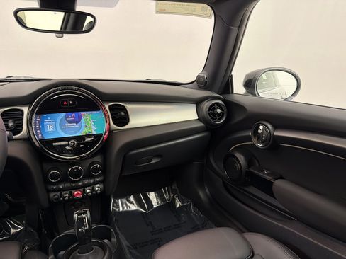 Used 2024 MINI Cooper S FWD image 29