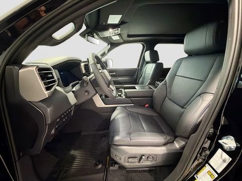 New 2026 Toyota Tundra Platinum AWD/4WD image 18