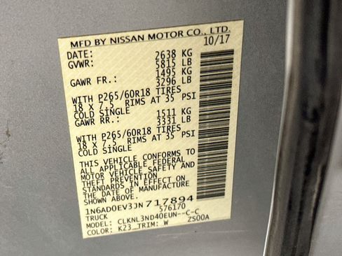 Used 2018 Nissan Frontier SL AWD/4WD image 12