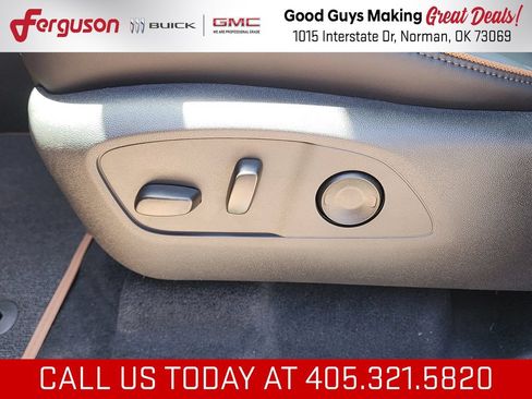 New 2026 GMC Acadia AT4 w/ Super Cruise Package AWD/4WD image 18