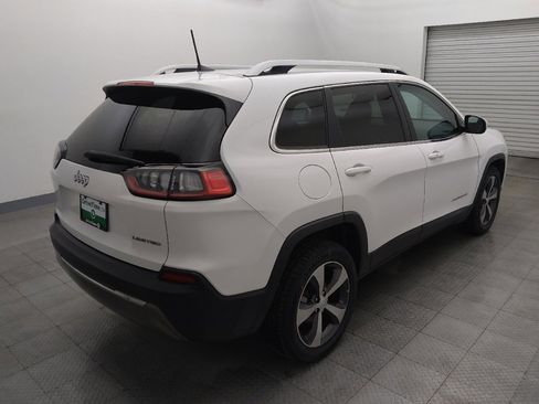 Used 2019 Jeep Cherokee Limited FWD image 9
