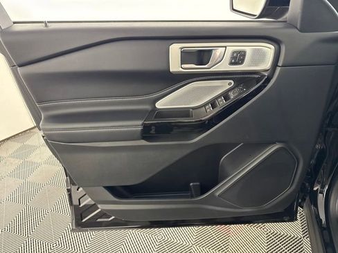 Used 2022 Ford Explorer ST w/ Equipment Group 401A image 26