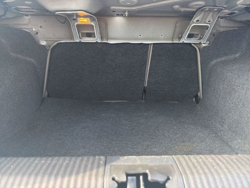 Used 2008 Ford Focus SE FWD image 10