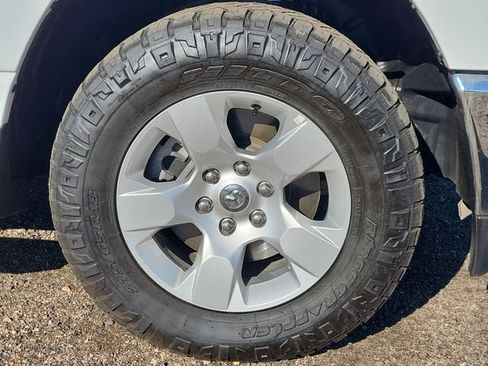Used 2023 RAM 1500 Big Horn AWD/4WD image 10