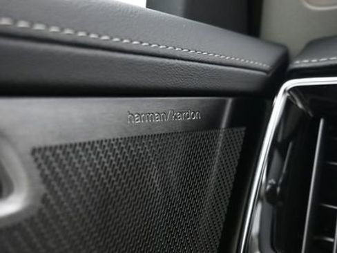 New 2026 Volvo XC90 B6 Ultra w/ Protection Package image 26