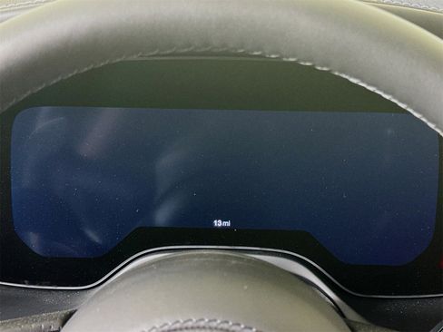 New 2025 Maserati Grecale Modena image 13