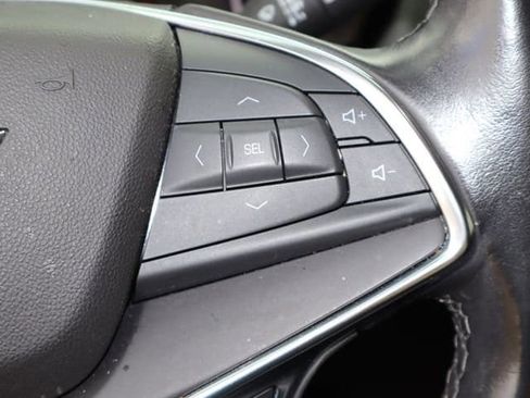 Used 2019 Cadillac XT5 Luxury image 14