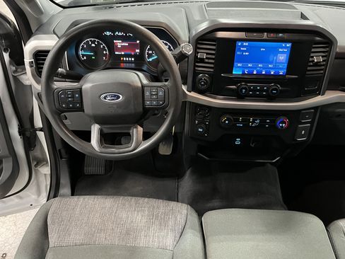 Used 2023 Ford F150 XLT w/ Trailer Tow Package image 13