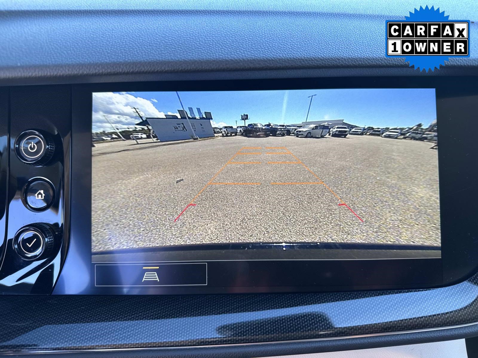 Used 2022 Buick Envision Essence w/ Safety Package FWD image 28