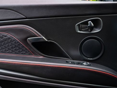Used 2023 Aston Martin DBS Superleggera Volante RWD image 44