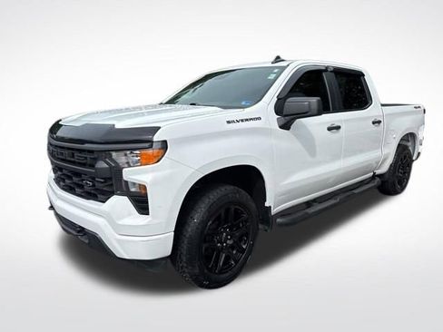 Used 2024 Chevrolet Silverado 1500 Custom w/ Turbomax Blackout Package AWD/4WD image 3