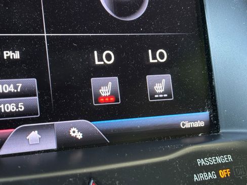 Used 2013 Ford Edge SEL FWD image 9