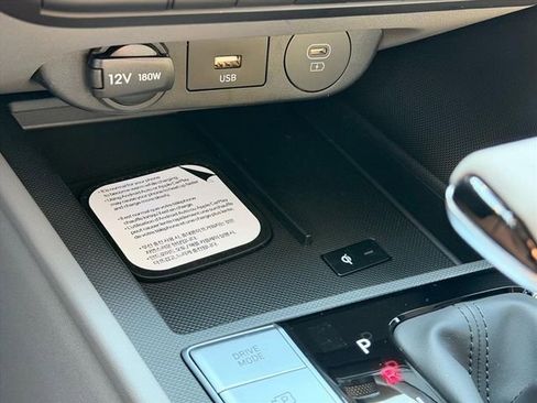 New 2026 Hyundai Elantra Sport FWD image 27