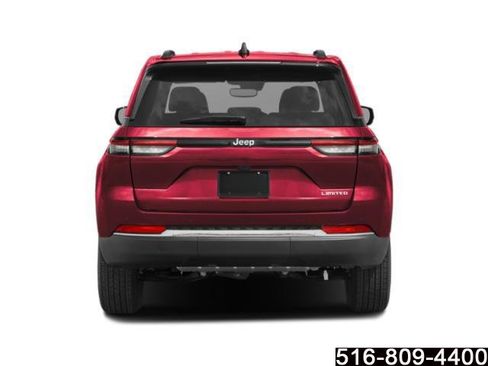 Used 2023 Jeep Grand Cherokee Overland AWD/4WD image 9