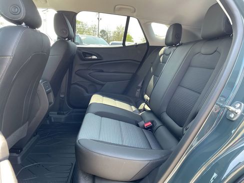 New 2026 Chevrolet Trax LT w/ Driver Confidence Package FWD image 38