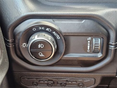 New 2025 Jeep Gladiator High Tide image 20