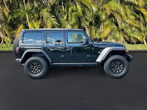 Used 2024 Jeep Wrangler Willys image 4