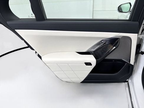 New 2026 BMW i7 eDrive50 image 26