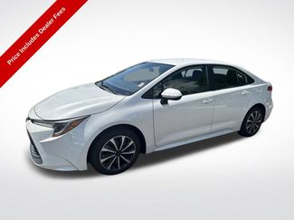 Used 2020 Toyota Corolla LE FWD video 1