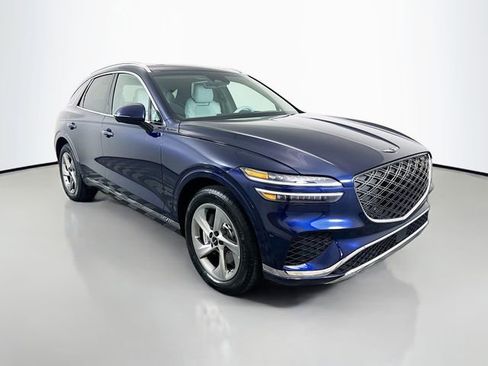 New 2026 Genesis GV70 2.5T Advanced w/ G1 Accessory Package AWD/4WD image 3