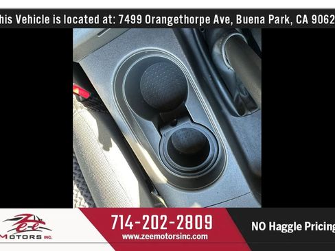 Used 2010 Nissan Frontier SE w/ SE Value Truck Pkg AWD/4WD image 31