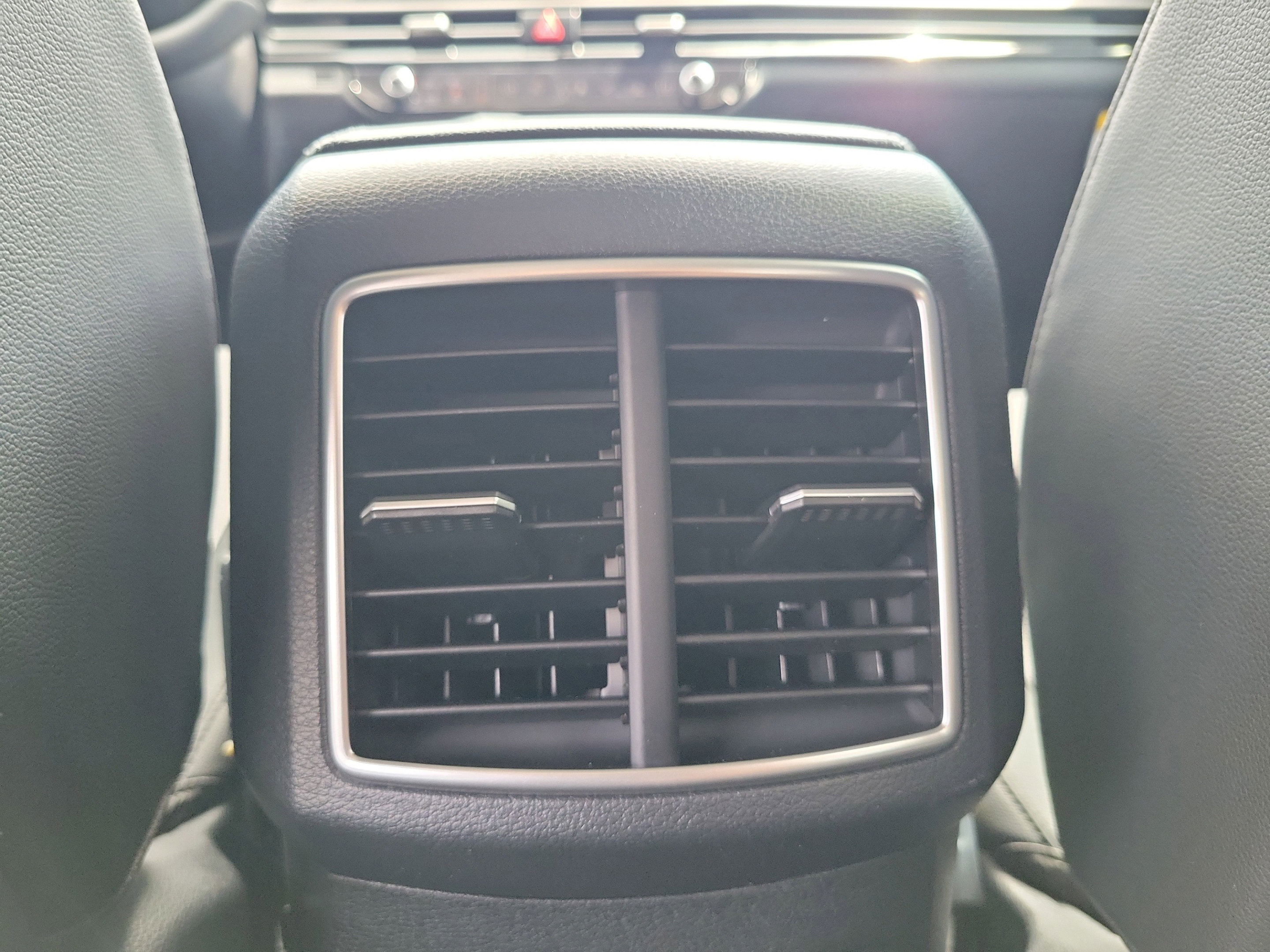 New 2026 Kia Sportage SX FWD image 11