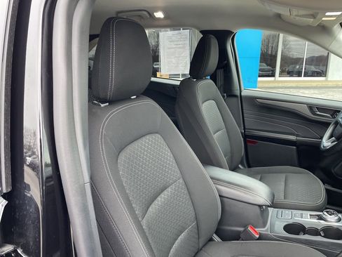 Used 2025 Ford Escape Active image 25