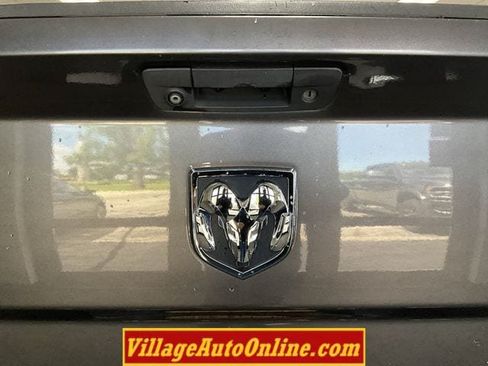 Used 2015 RAM 2500 Limited AWD/4WD image 33