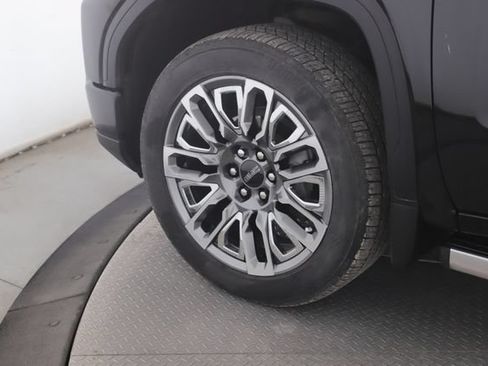 Used 2024 GMC Sierra 1500 Denali Ultimate AWD/4WD image 13