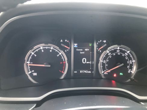 Used 2023 Toyota 4Runner Limited image 10