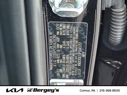 Used 2023 Kia Niro EX image 28