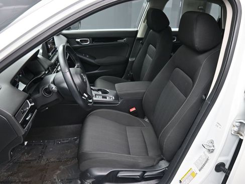 Certified 2024 Honda Civic EX image 18