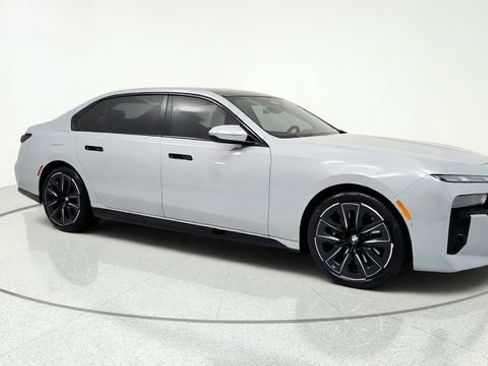 Used 2026 BMW 740i xDrive AWD/4WD image 1