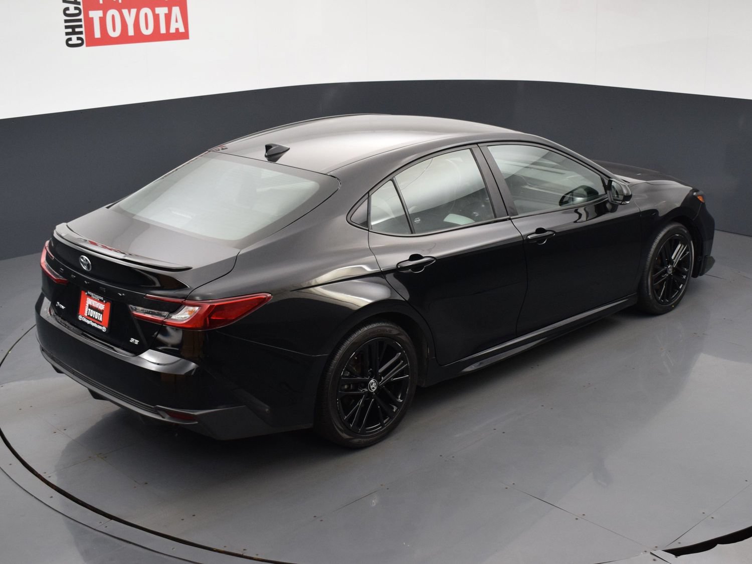 Used 2025 Toyota Camry SE FWD image 20