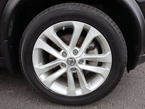 Used 2015 Nissan Juke SV AWD/4WD image 45