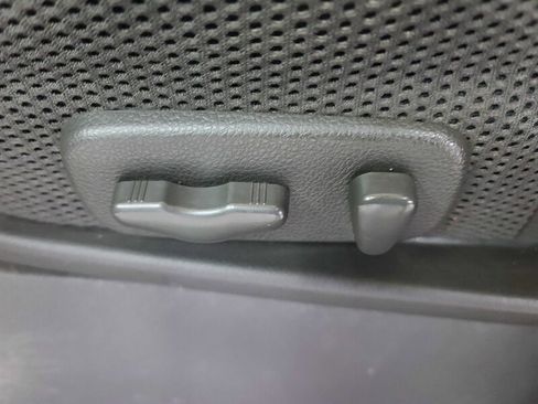 Used 2006 Nissan Pathfinder SE w/ (P01) Se Premium Pkg image 22