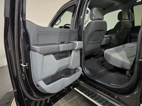 Used 2025 Ford F150 XLT w/ Equipment Group 301A Standard image 22