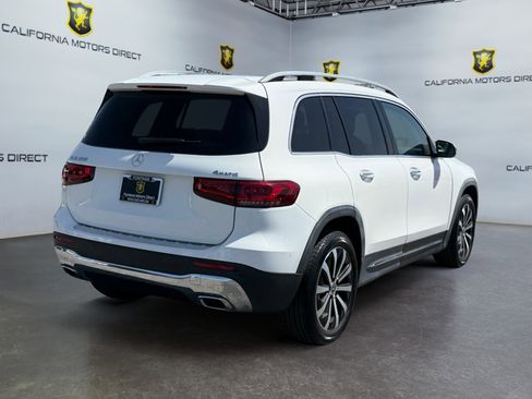 Used 2023 Mercedes-Benz GLB 250 4MATIC w/ Premium Package image 5