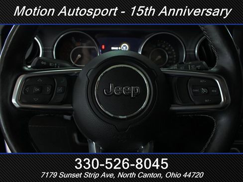 Used 2018 Jeep Wrangler Unlimited Sahara w/ Uconnect 4C Nav & Sound Group AWD/4WD image 20